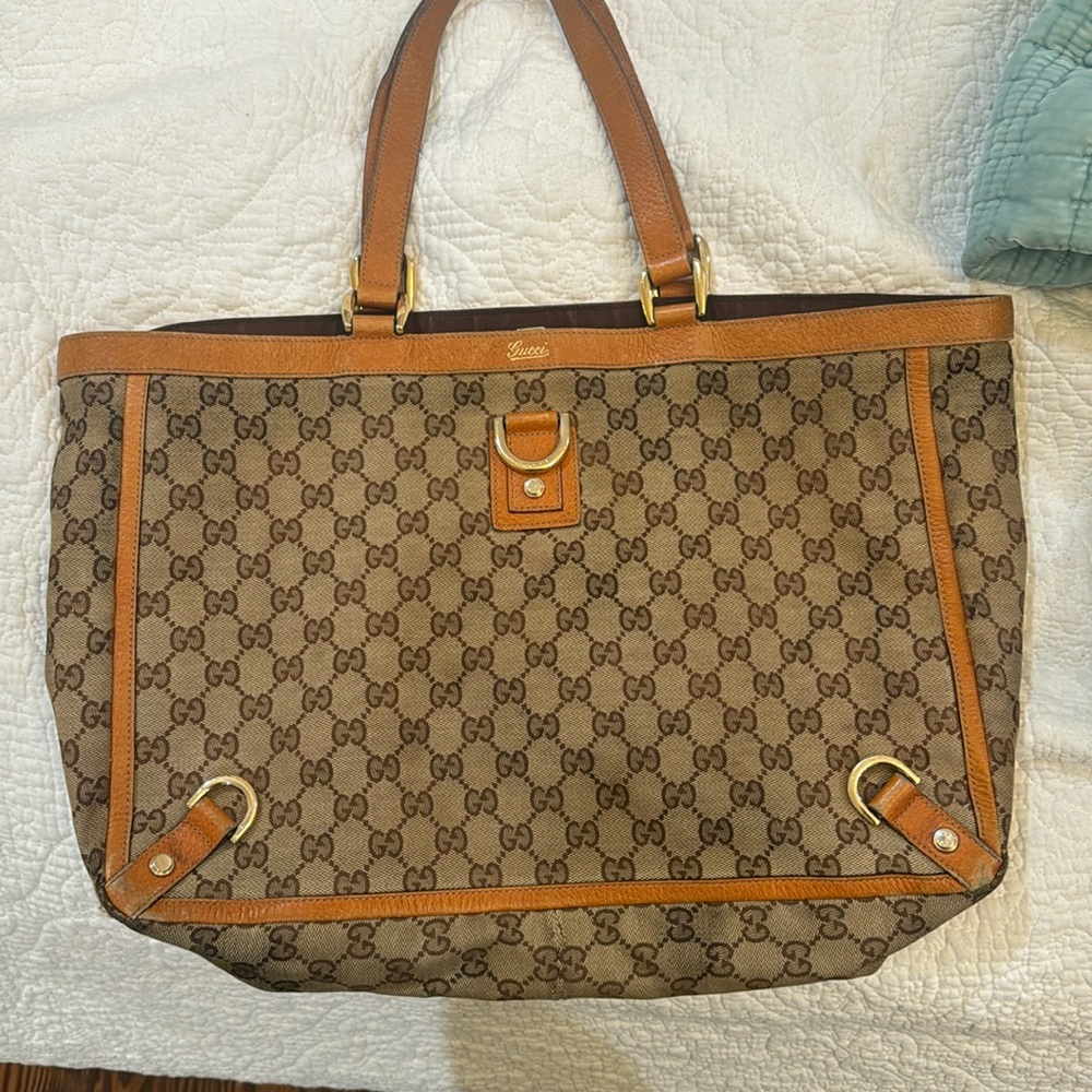 Gucci handbag